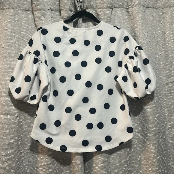 Zara size small polka dot statement top - Picture 4 of 4